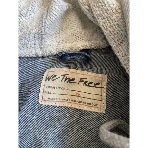 We the Free by Free People Denim Button Sweatshirt Sleeve Hooded Oversized Sz XS - Picture 9 of 9
